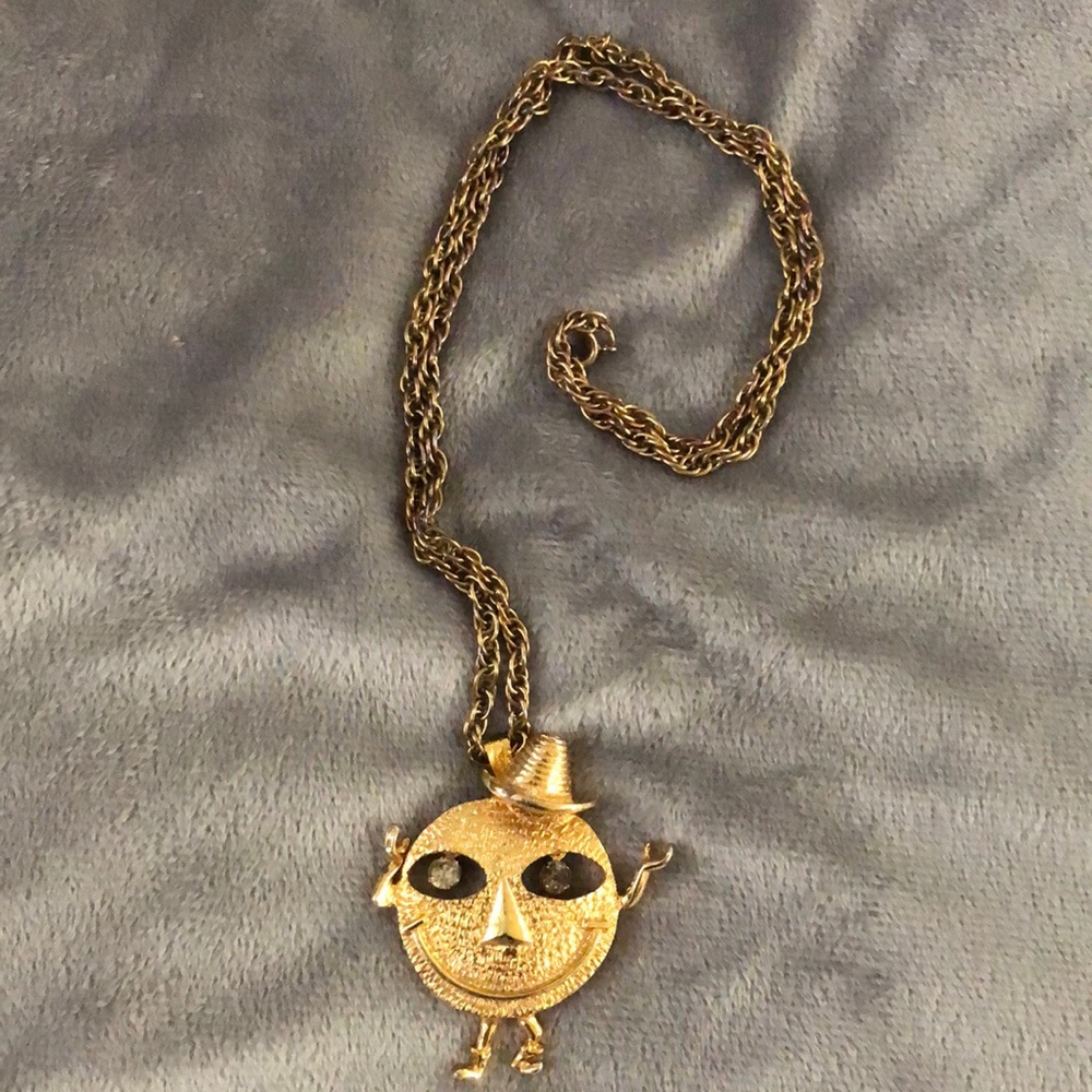Vintage cowboy smiley face pendant. Converts to pin. Gold tone. Wear on chain. - Picture 1 of 5